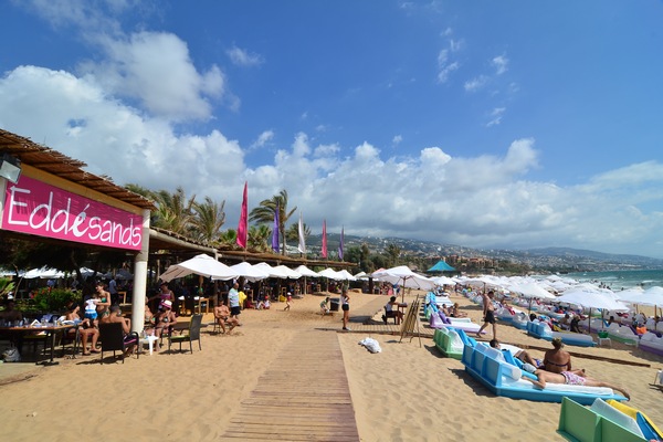 Sunday At Edde Sands